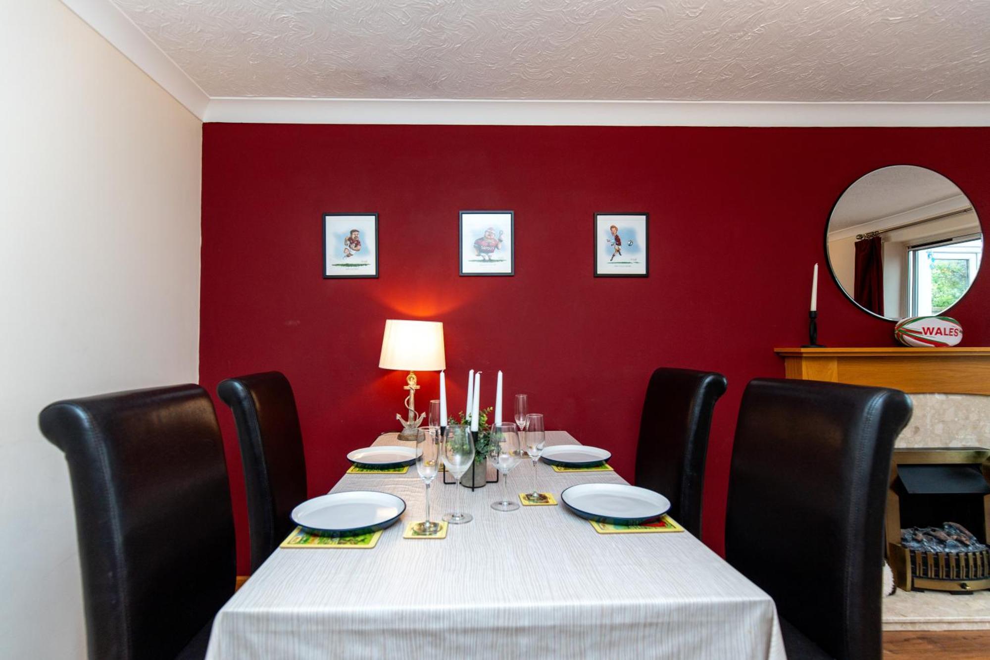 Comfortable And Spacious Superb Holiday Home In Llanelli, Dog Friendly Εξωτερικό φωτογραφία
