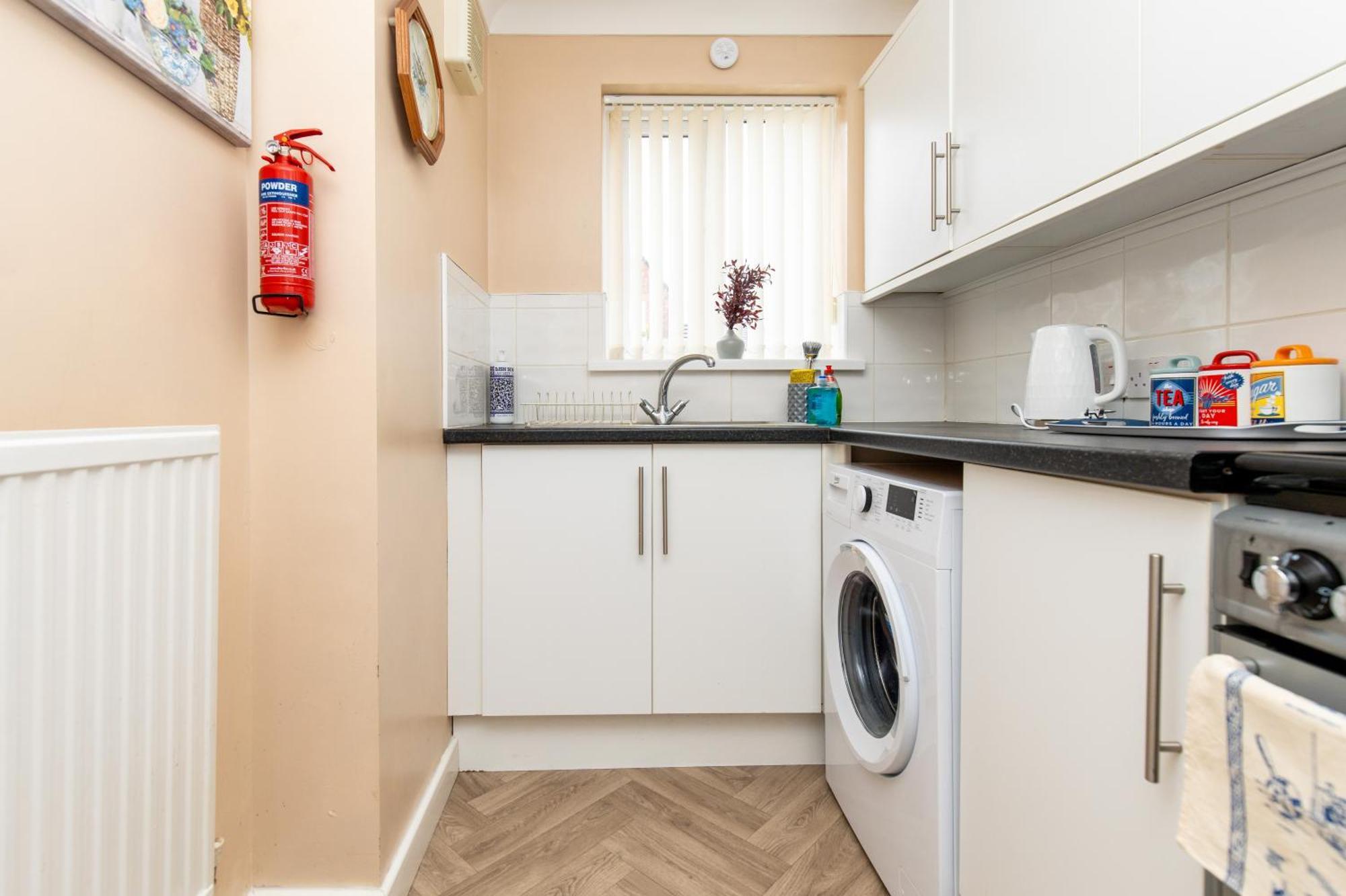 Comfortable And Spacious Superb Holiday Home In Llanelli, Dog Friendly Εξωτερικό φωτογραφία