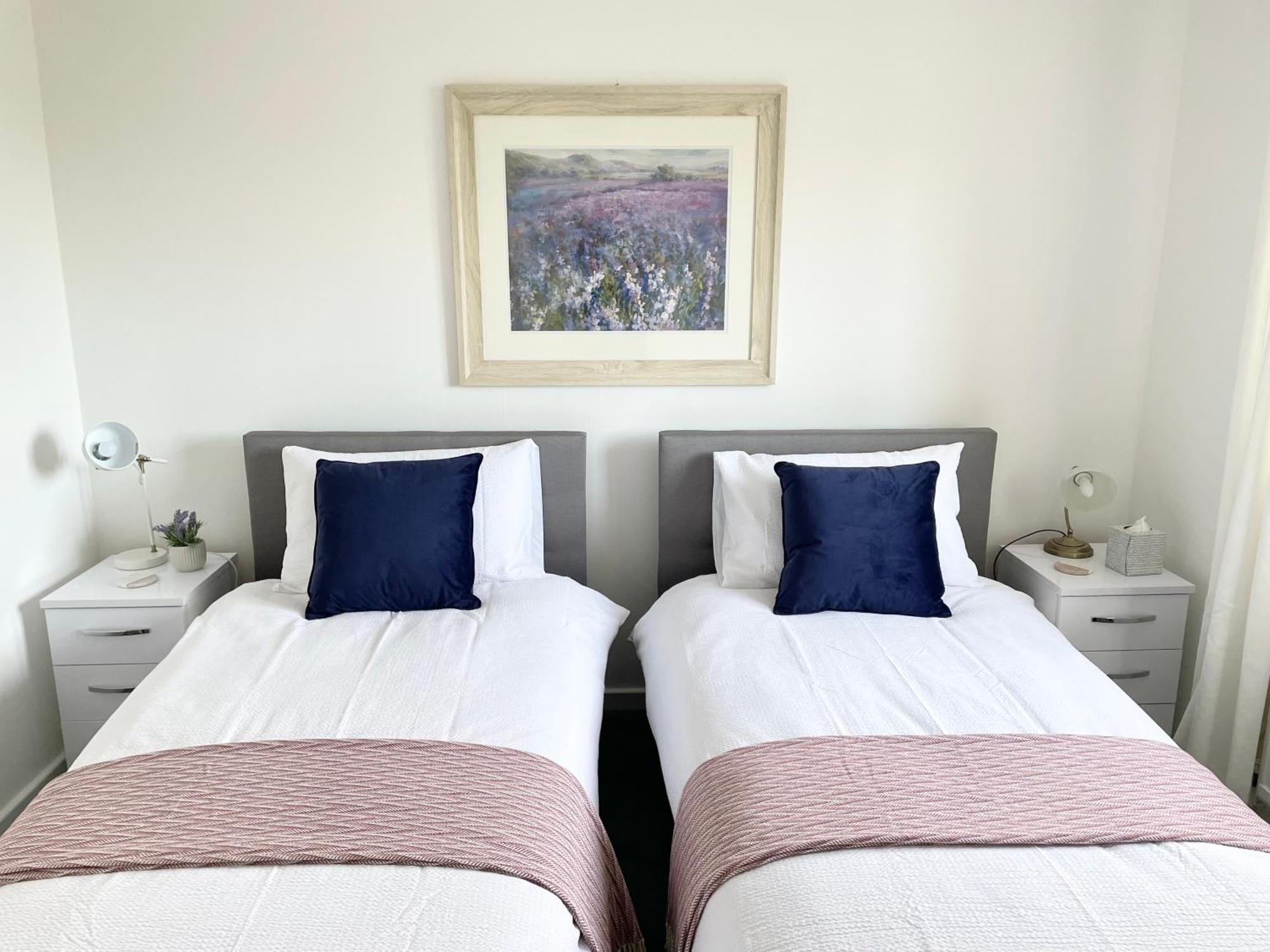 Comfortable And Spacious Superb Holiday Home In Llanelli, Dog Friendly Εξωτερικό φωτογραφία